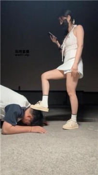 【调教视频】【婉纱】户外调-脏半拖鞋白袜虐 bf53041