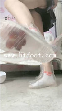 TL18050 [owen0322]兔粉粉女皇S吃脚葡萄美味30分钟
