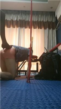 【调教视频】【梦影】胶带封嘴-高跟黑丝羞辱 bf54536
