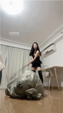 【调教视频】【万万】长靴S-麻袋囚禁重度鞭打 JS250601-26