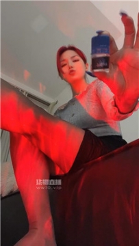 【第一视角】【黛帝】胯下吸香水    250814-4