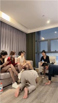 【调教视频】【冰语】情侣奴-群调群虐 bf57598