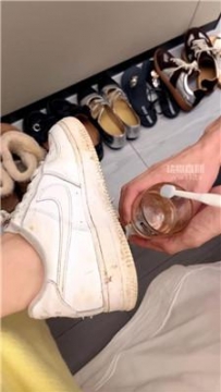 【调教视频】【七七小主】强迫狗清理多双脏鞋 JS251218-35