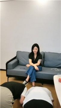 【调教视频】【甜柚】帆布鞋美足虐兄弟奴 bf53719