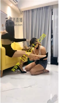 TL22914 女攻驾到】全体重踩踏女奴27分钟