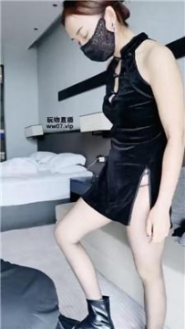 【调教视频】【阿雅】跪舔脏短靴黑丝美腿 JS250510-28