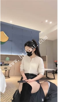 TL45869 川野尤娜】靴底危食读秒喷50分钟