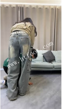 TL44338 素人挖机】高颜值英语女神的调教41分钟