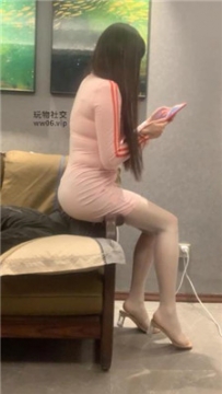 【调教视频】【宝娜】超强坐脸窒息/原味白丝美腿踩 bf48129