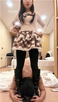 【调教视频】【狠心小妈】强迫圣水-骑马狗爬 JS260117-32