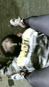TL11143 冰冰女王 户外！重度鞭打 胯下之辱