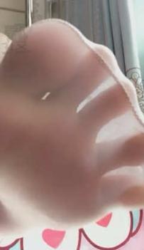 TL3639 兔粉粉女皇 超好看的丝袜脚
