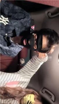 【调教视频】【素人饮水机】陪酒小妹车内调奴 JS251104-29