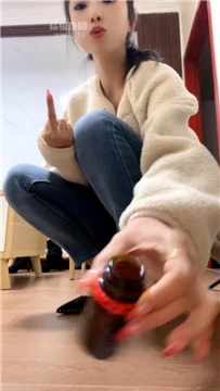 【第一视角】【海绵大大】高跟裸足香水    251222-6