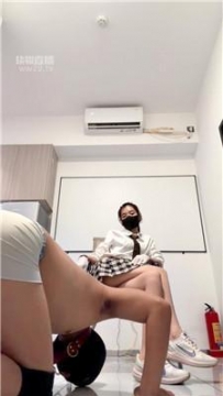 【调教视频】【多多】家奴卑贱伺候 JS260324-38