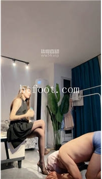 ZB11357 云依小主-第一次调奴哦27分钟