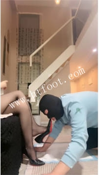 TL45924 不期而遇S】臭袜的最爱！直接香晕55分钟