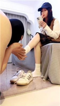 【调教视频】【御航S】骑马犬化-原味白袜羞辱【双视角版】 bf61539