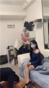 【调教视频】【泡泡】骑马踩踏/高跟玉足狂舔 JS250112-28
